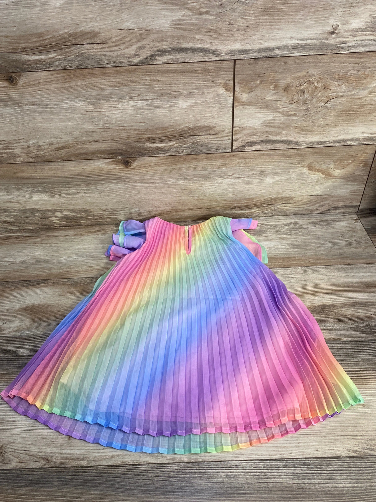 H&M Rainbow Pleated Dress sz 3T