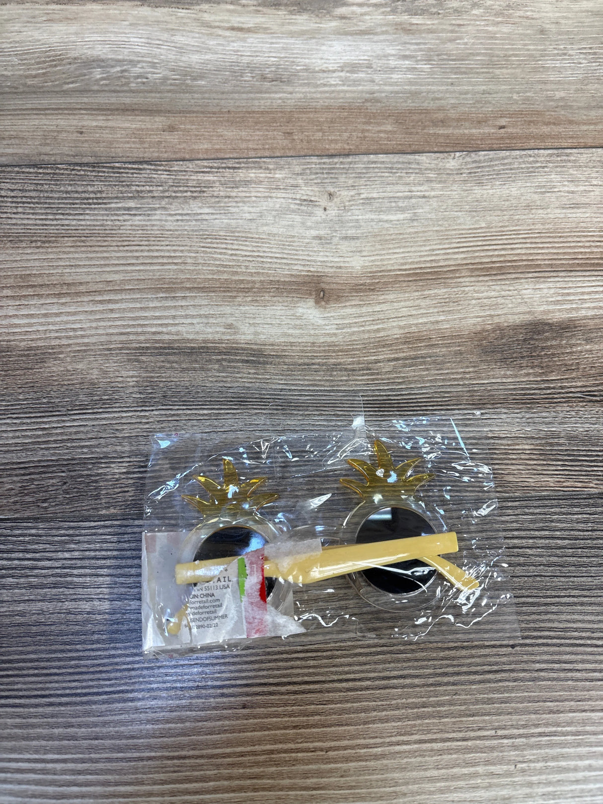 NEW Kids Sunglasses - Pineapple