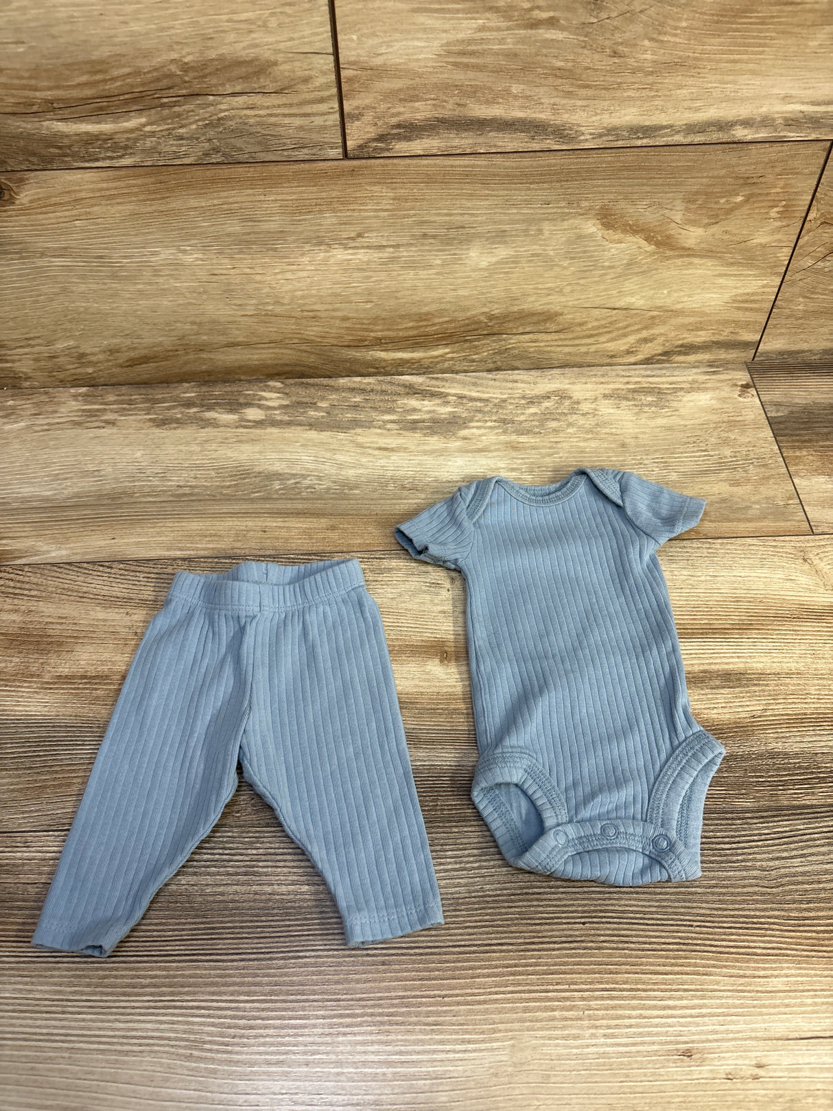 Just One You 2pc Ribbed Bodysuit & Bottoms Set Blue sz Preemie