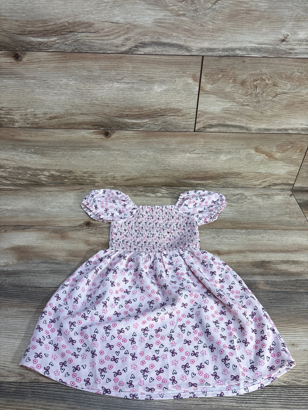 NEW Heart and Arrow Smocked Floral Dress Pink sz 2T - Me n Mommy To Be