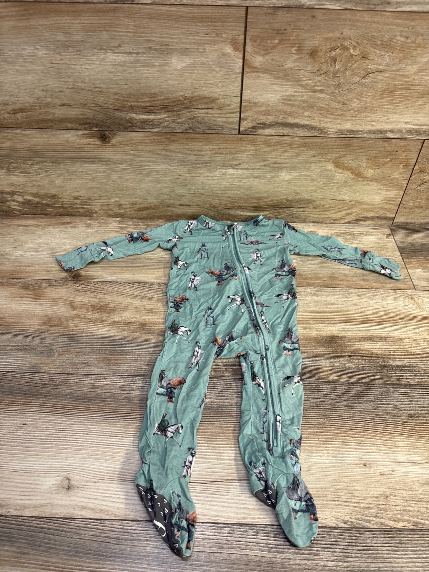 Posh P. Bamboo Wallace Knights Footie Sleeper Green sz 6-9m