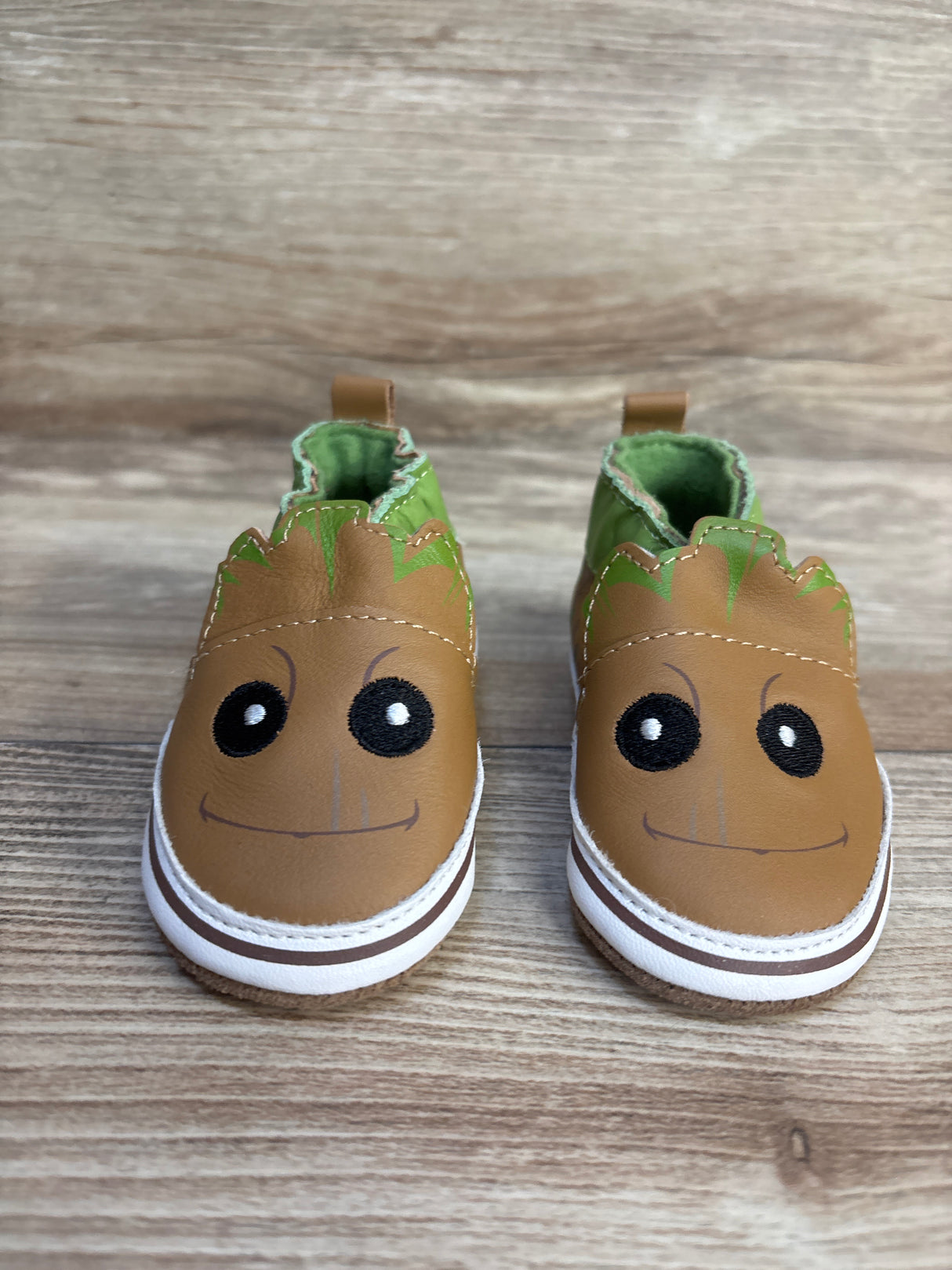 Robeez x Marvel Groot Soft Sole Shoes Tan sz 1/2c