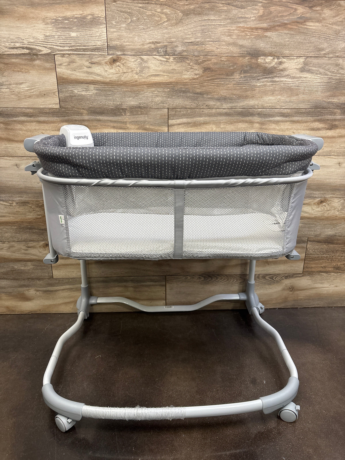 Ingenuity Dream & Grow Bedside Baby Bassinet