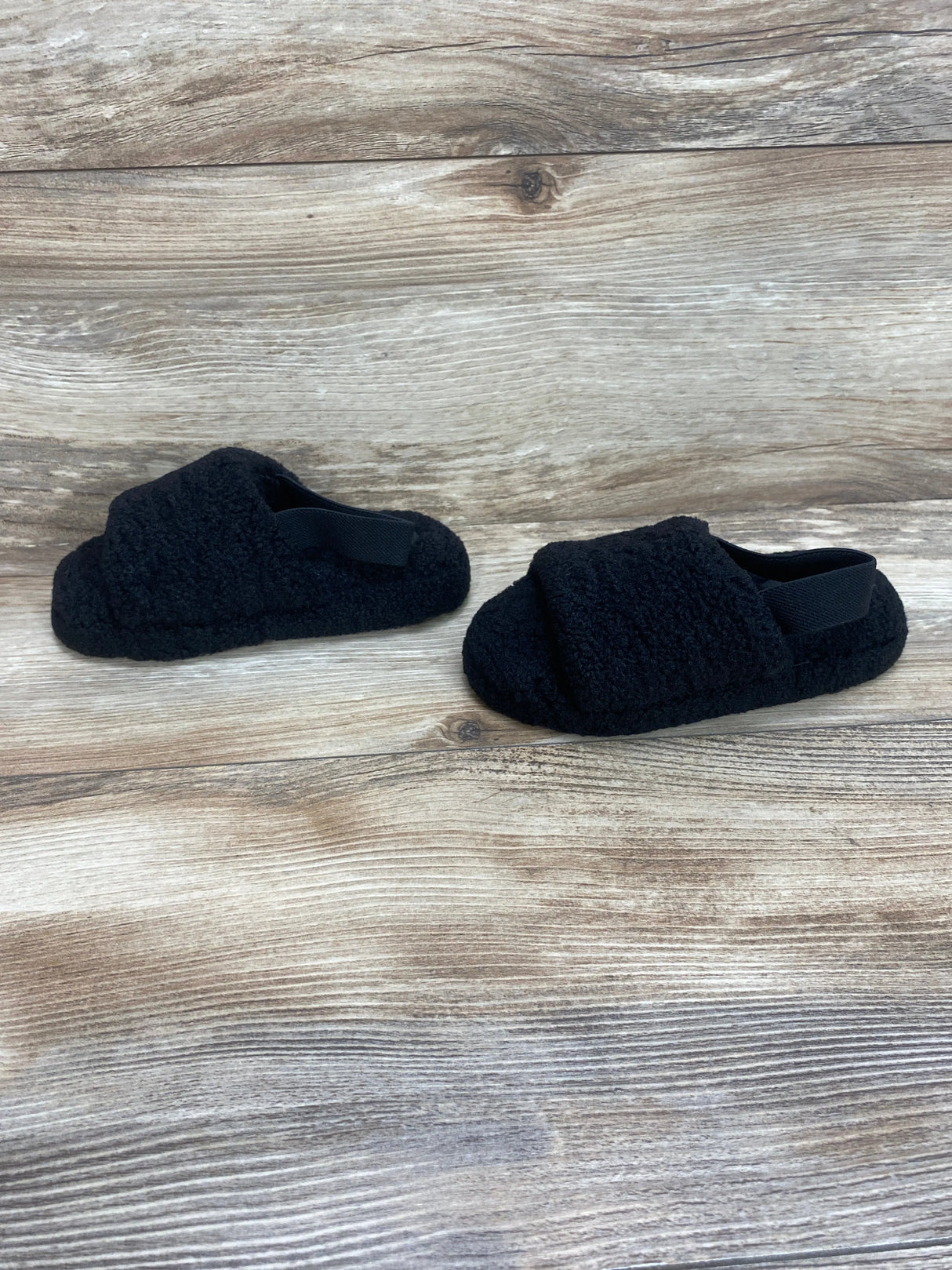 Cat & Jack Avi Single Strap Fur Slippers Black sz 9c/10c