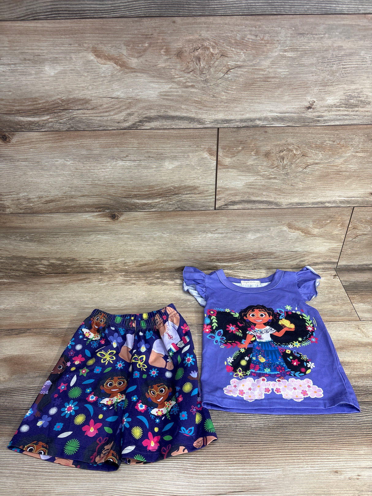 Encanto 2pc Esmerelda Pajama Set Purple sz 2T