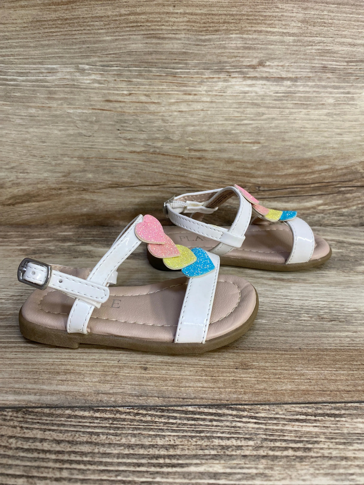 Children's Place Glitter Rainbow Heart Sandals White sz 4c