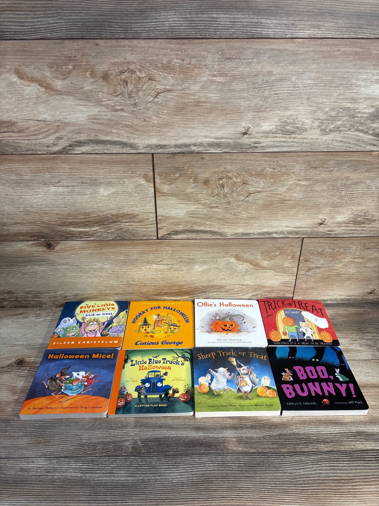 The Best Classic Halloween Stories 8pk Board Books