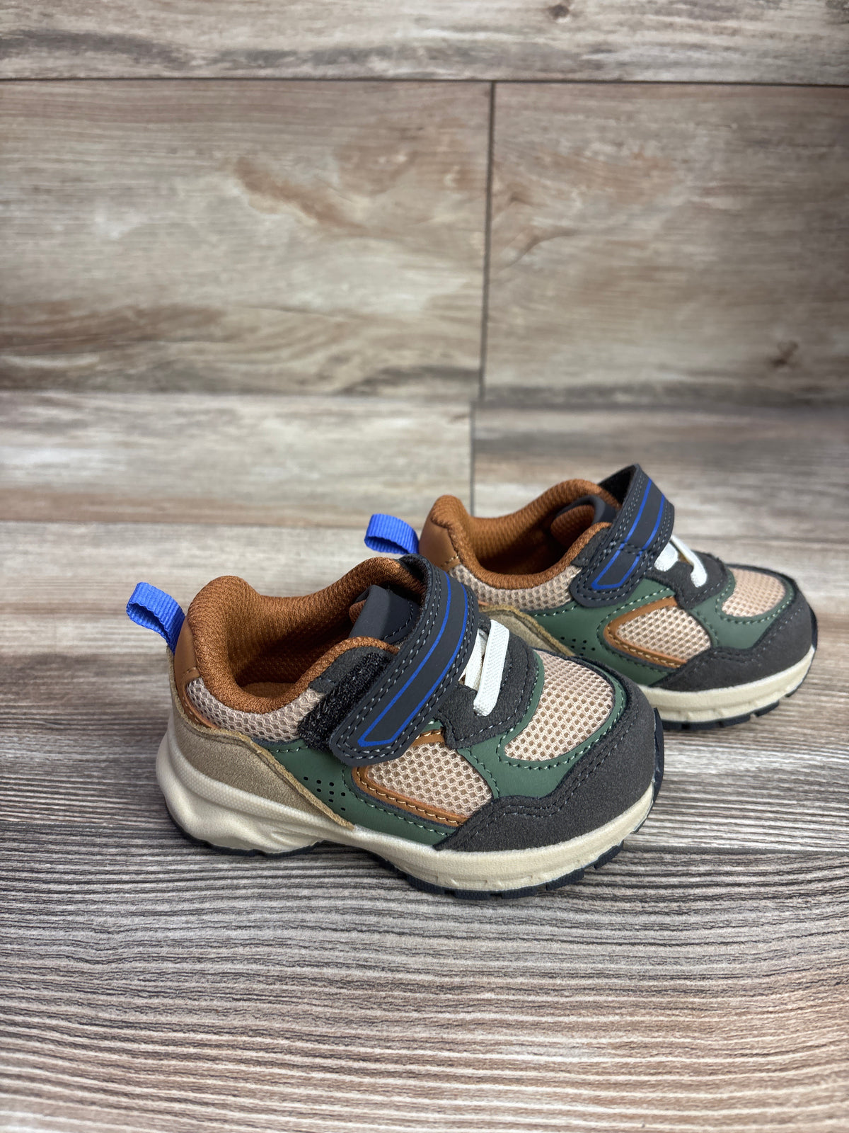Wonder Nation Chunky Jogger Sneakers Brown sz 4c