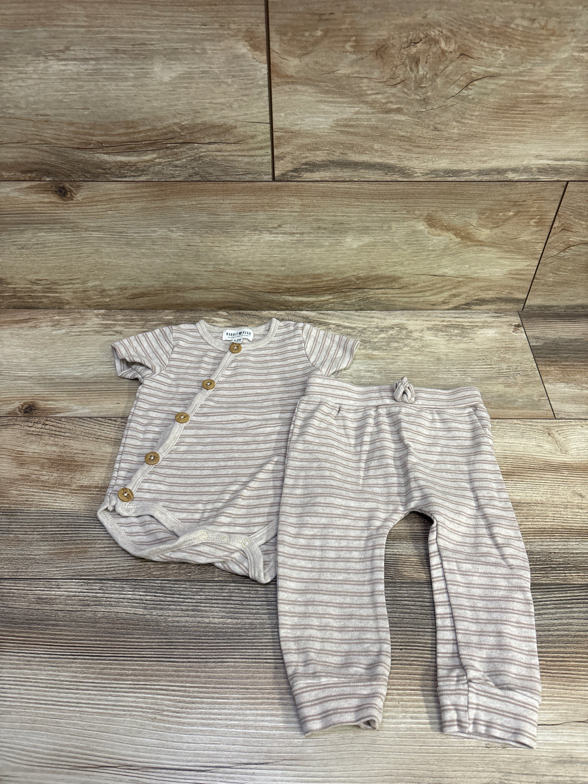 Rabbit + Bear Organic 2pc Bodysuit & Pants Set Beige sz 6-9m
