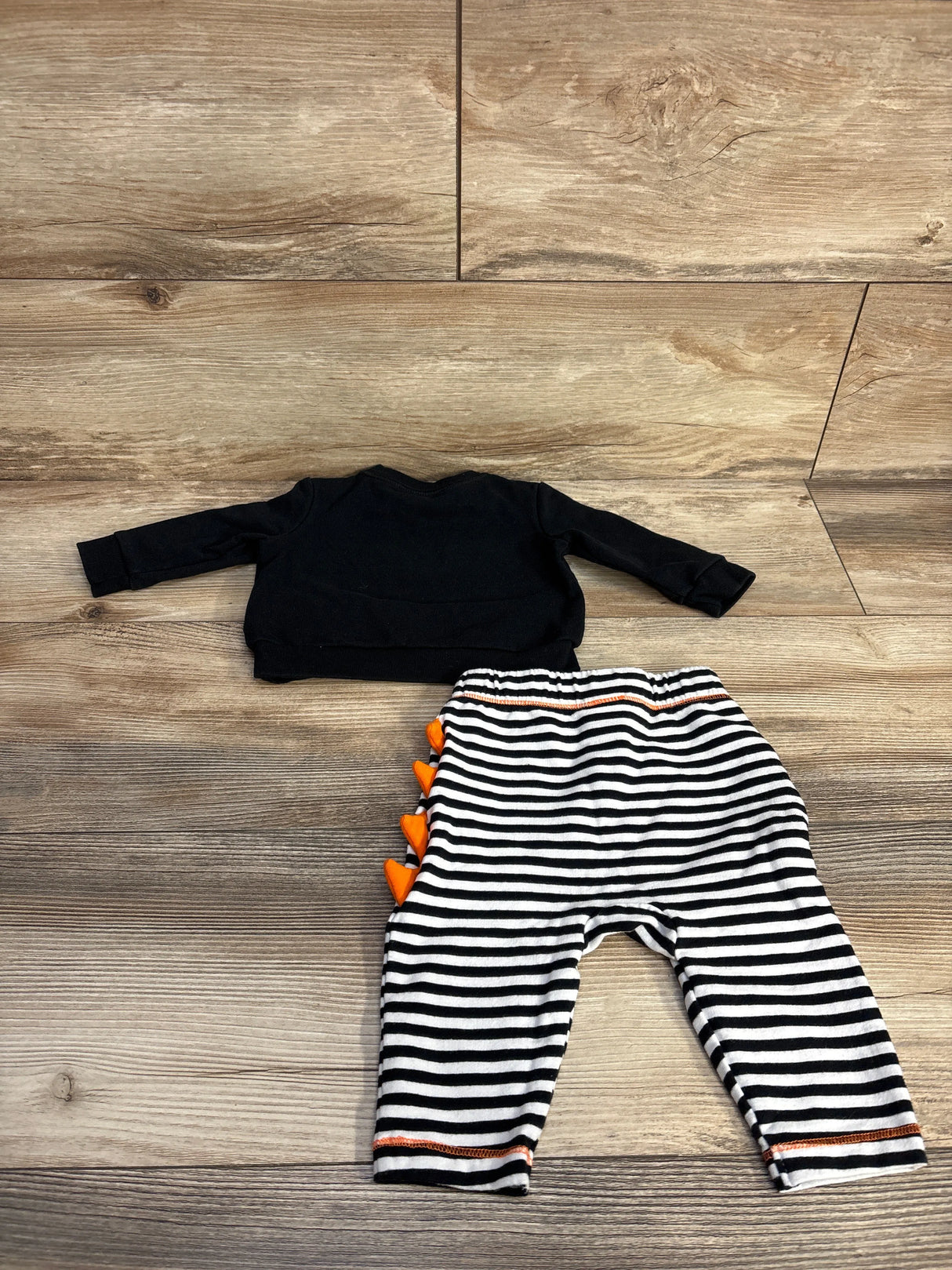 Cat & Jack 2pc Milk Monster Sweatshirt & Joggers Black sz 3-6m - Me n Mommy To Be