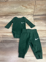Nike 2pc Bodysuit & Bottoms Set Green sz Newborn