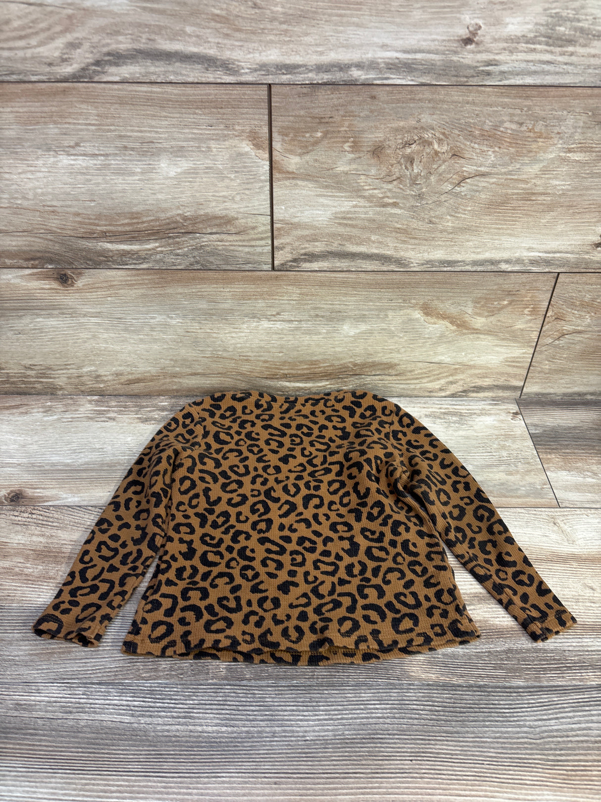 Old Navy Waffle Knit Leopard Shirt Brown sz 4T