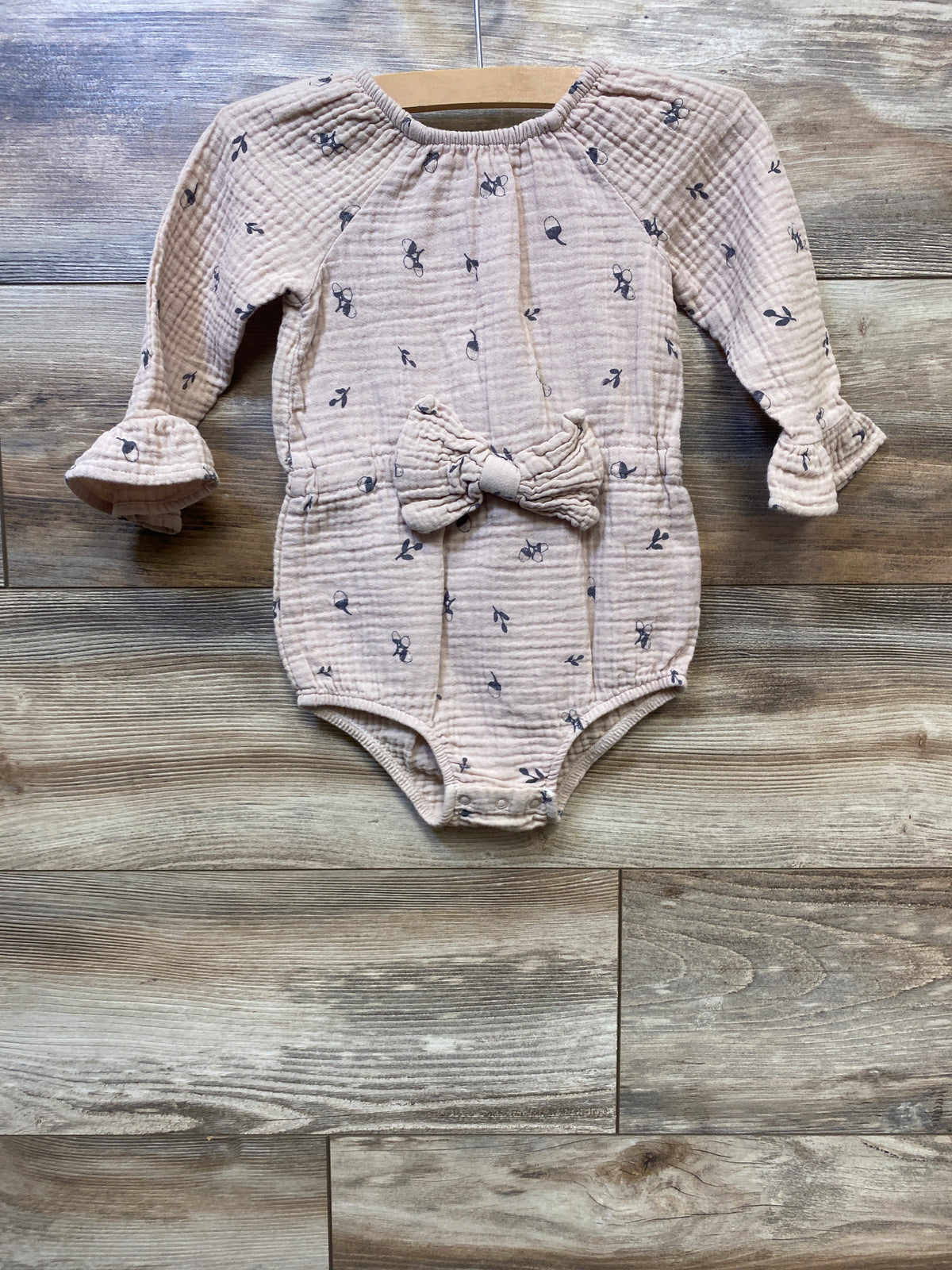 Grayson Mini Long Sleeve Gauze Acorn Bubble Romper Beige sz 18m