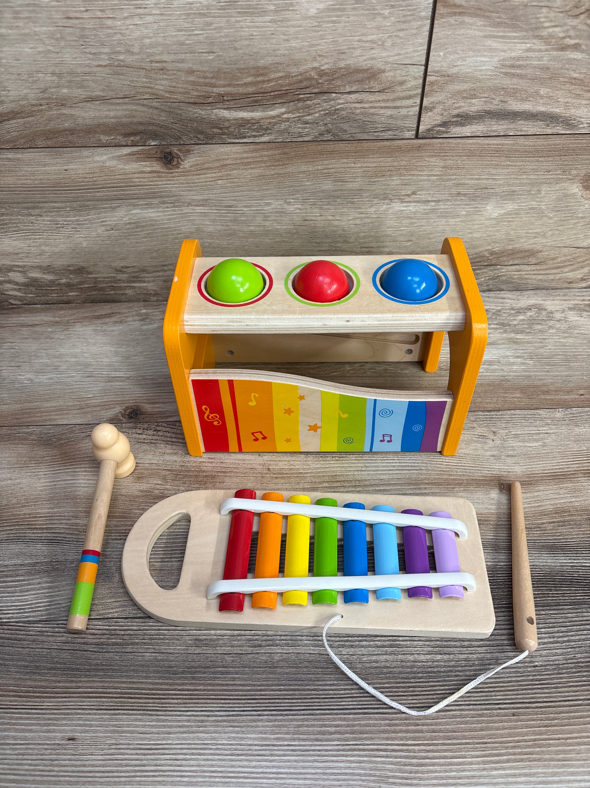 Hape Pound & Tap Bench