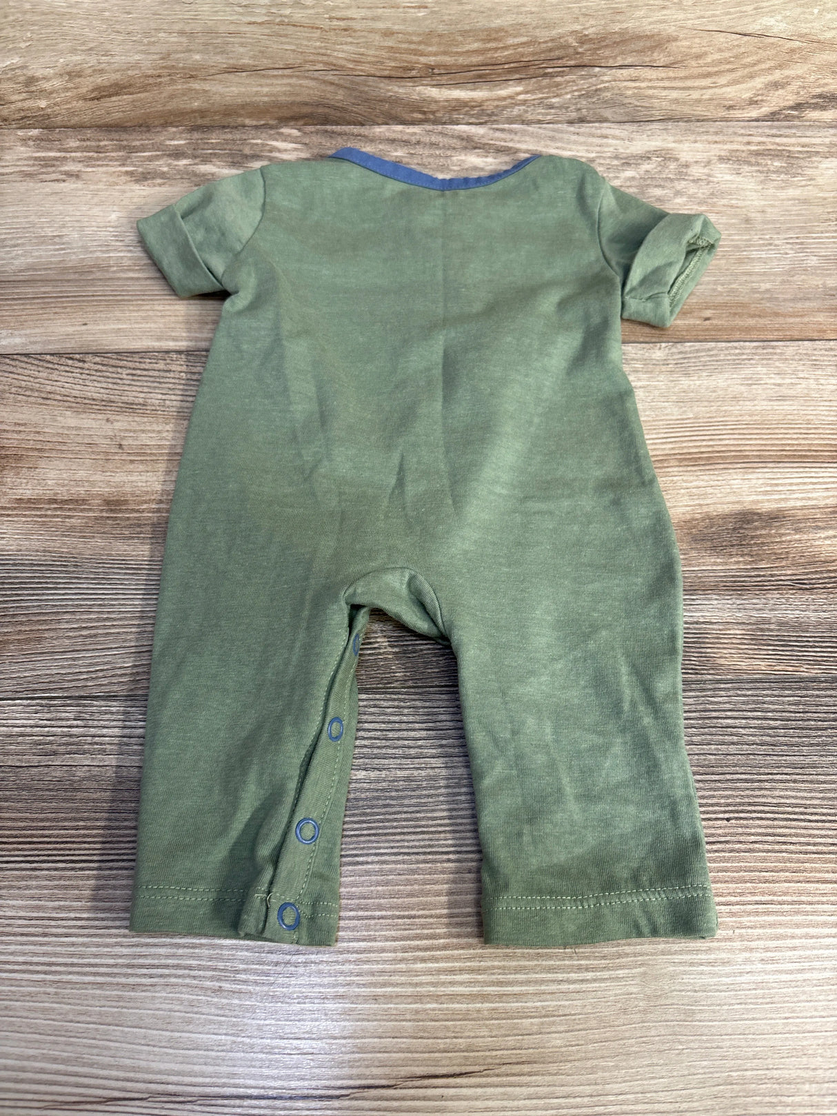 DKNY Romper Green sz 0-3m