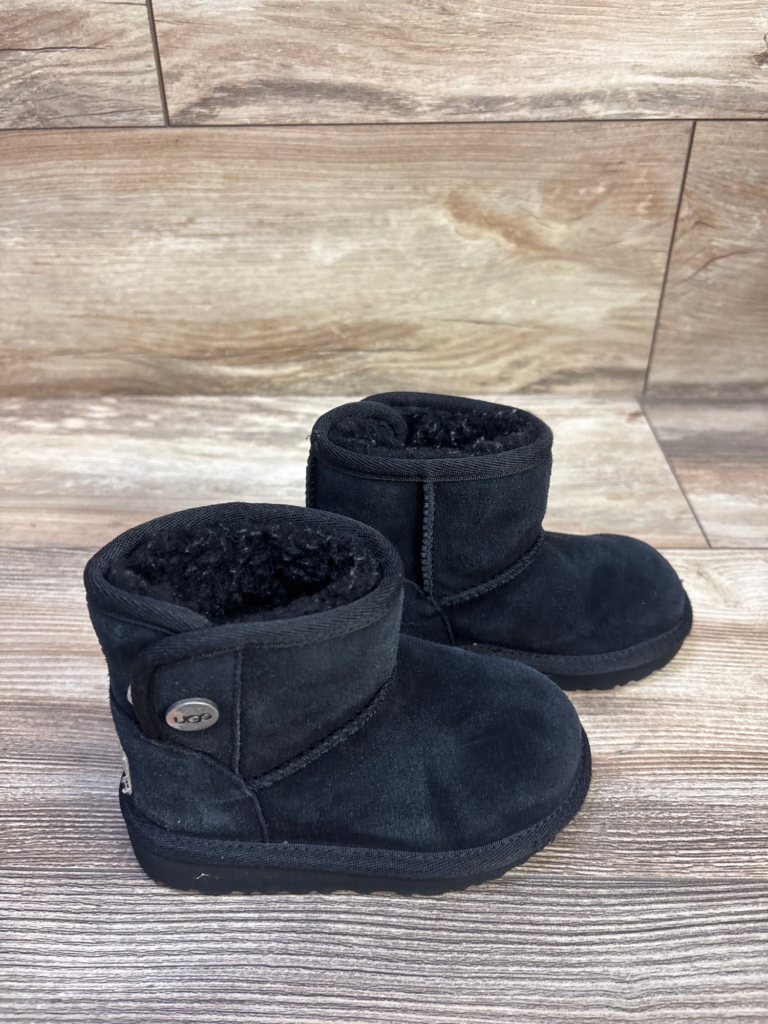 UGG Jona Boot Black sz 6c