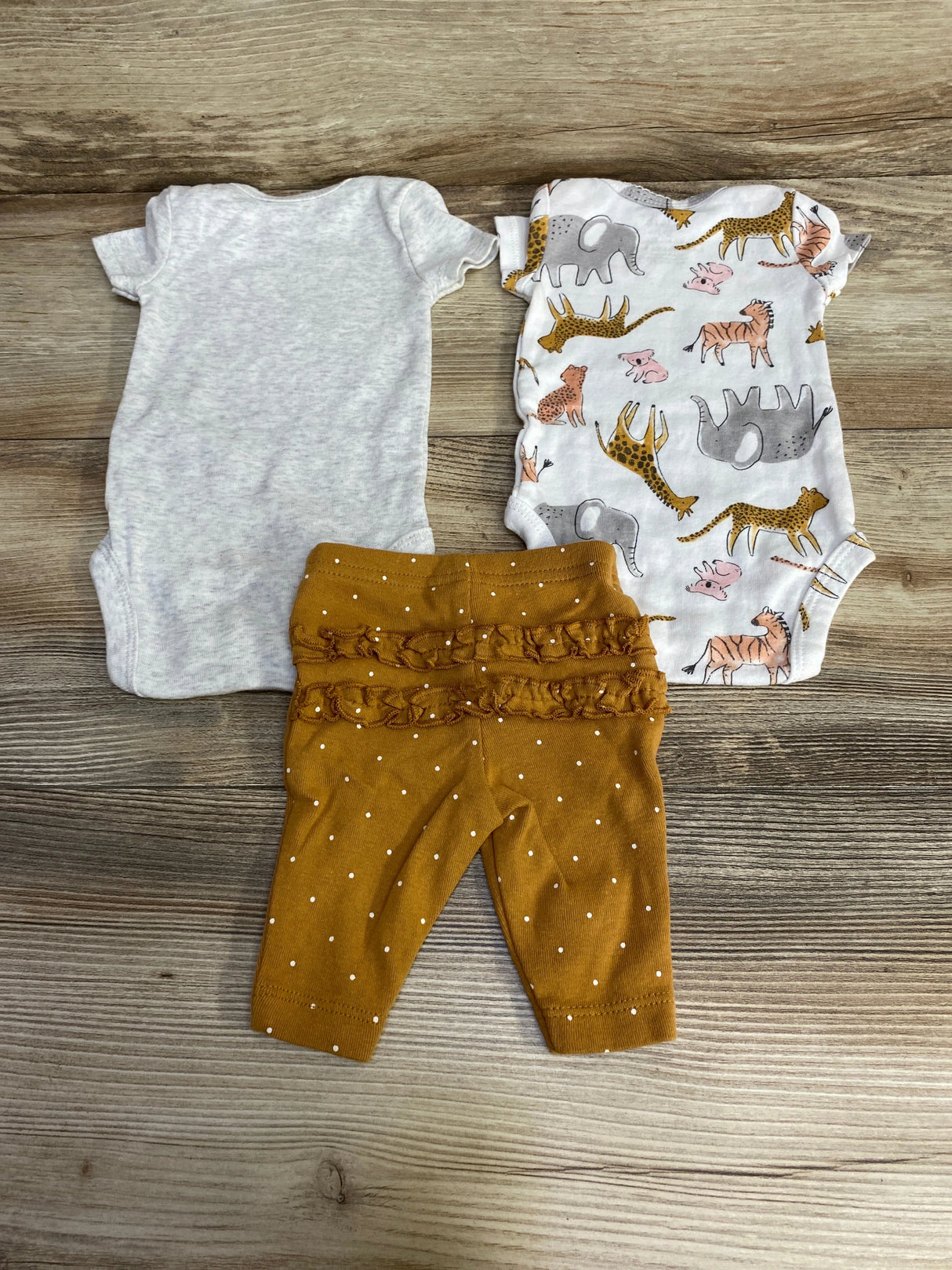 Just One You 3pc Bodysuit & Pants Set Grey sz Newborn - Me n Mommy To Be