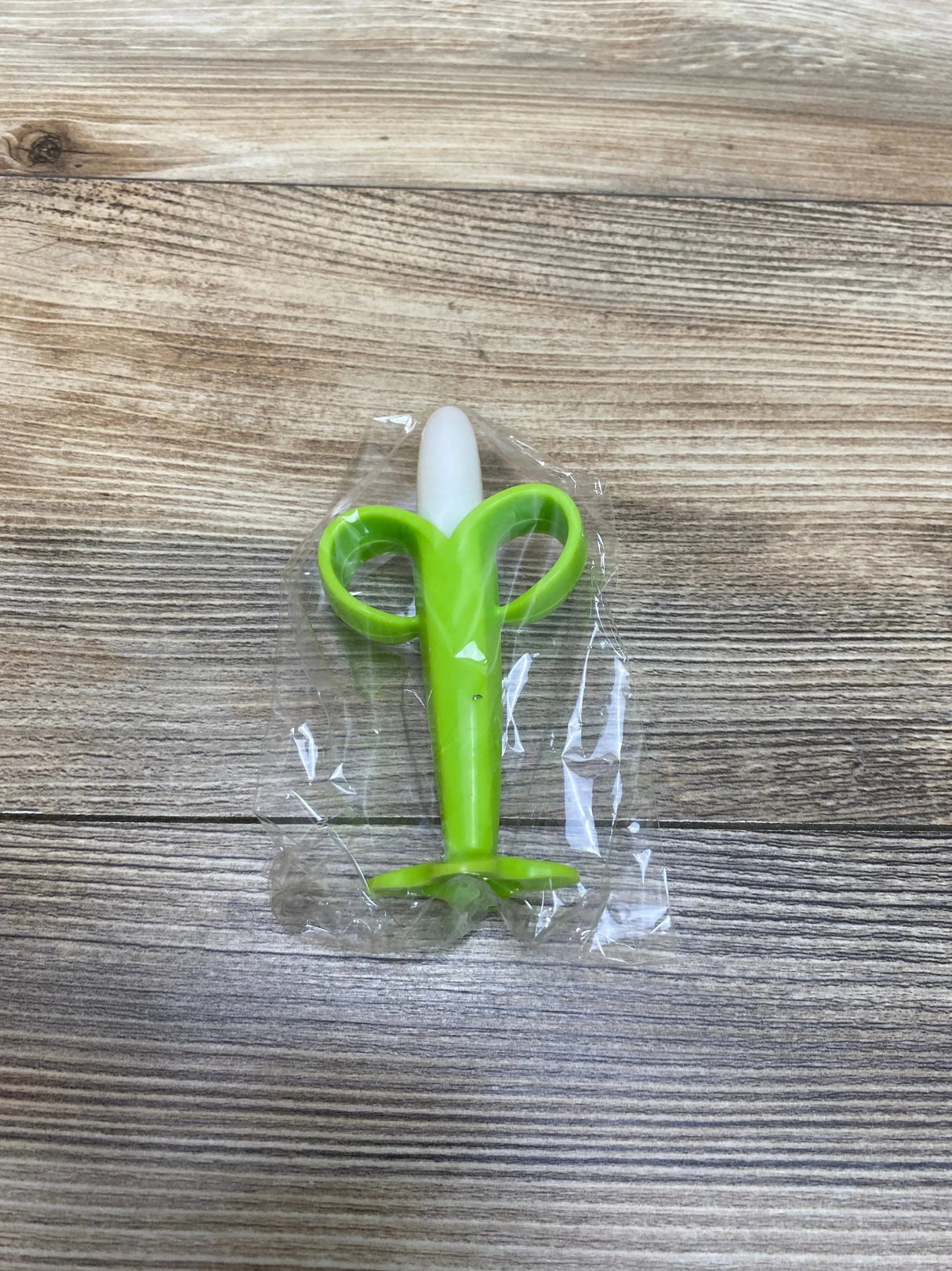 NEW Training Banana Toothbrush for Babies Green