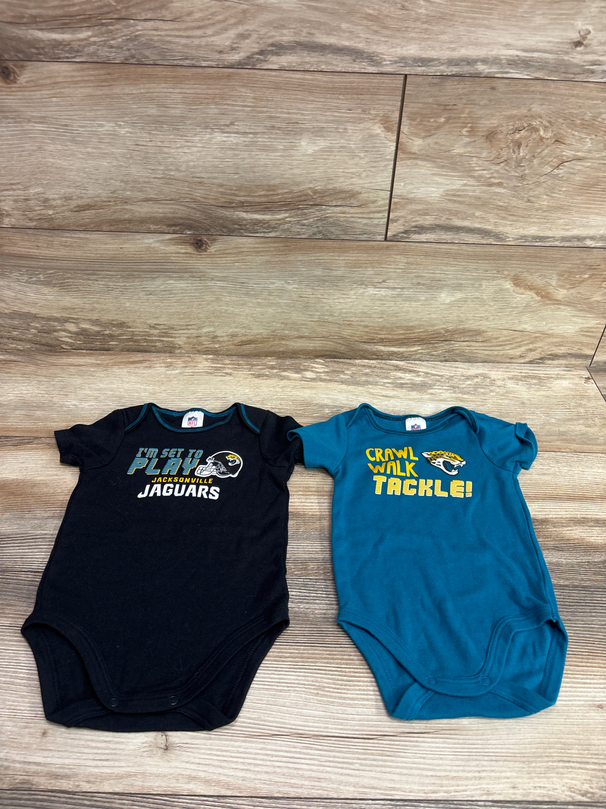 NFL Team Apparel 2pk Jacksonville Jaguars Bodysuits Teal sz 3/6m