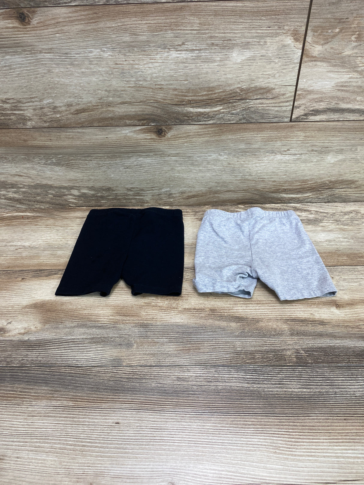 Cat & Jack 2pk Bike Shorts Black/Grey sz 18m