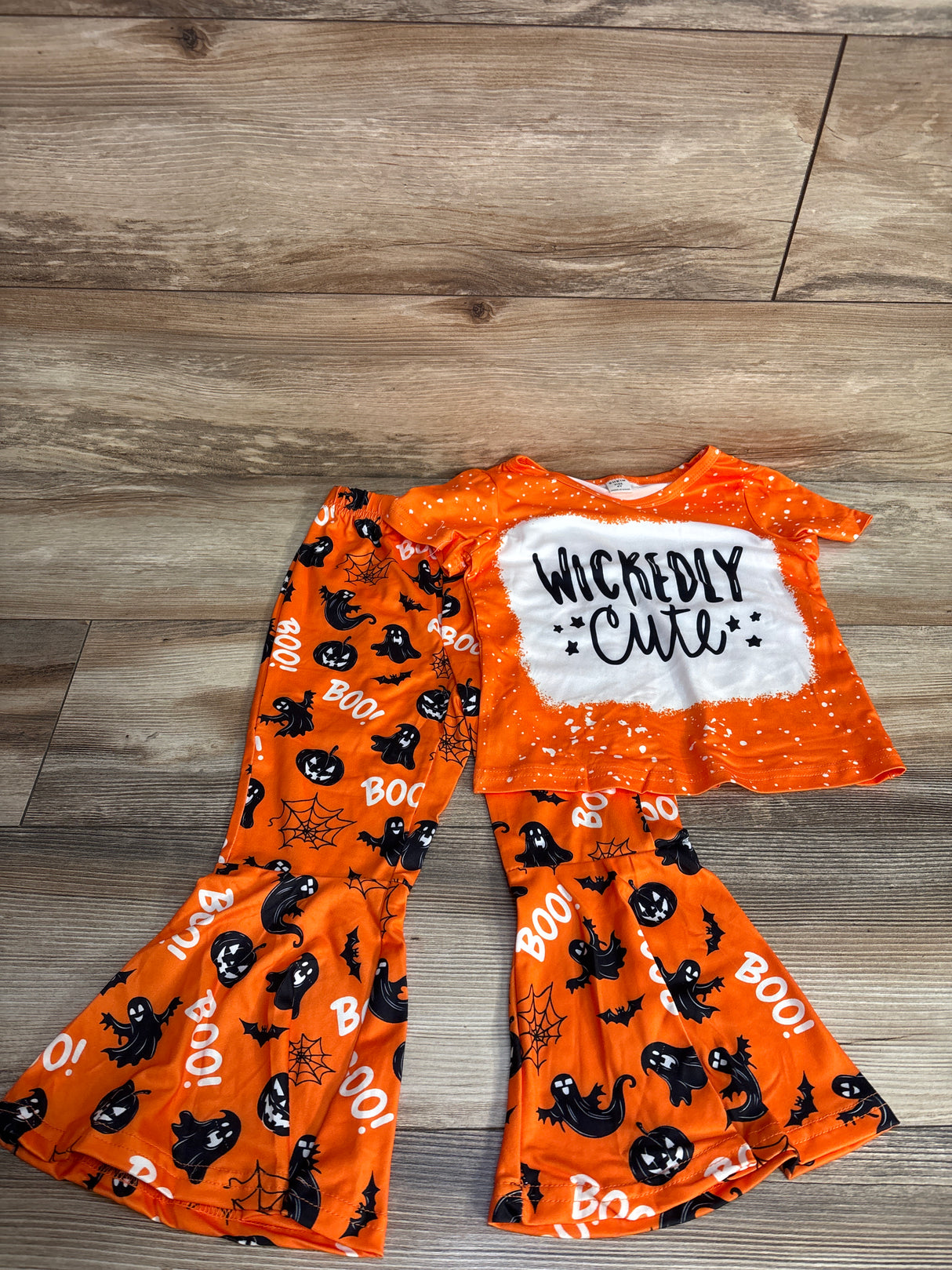NWOT Shein Wickedly Cute Top & Bottoms Set Orange sz 4T