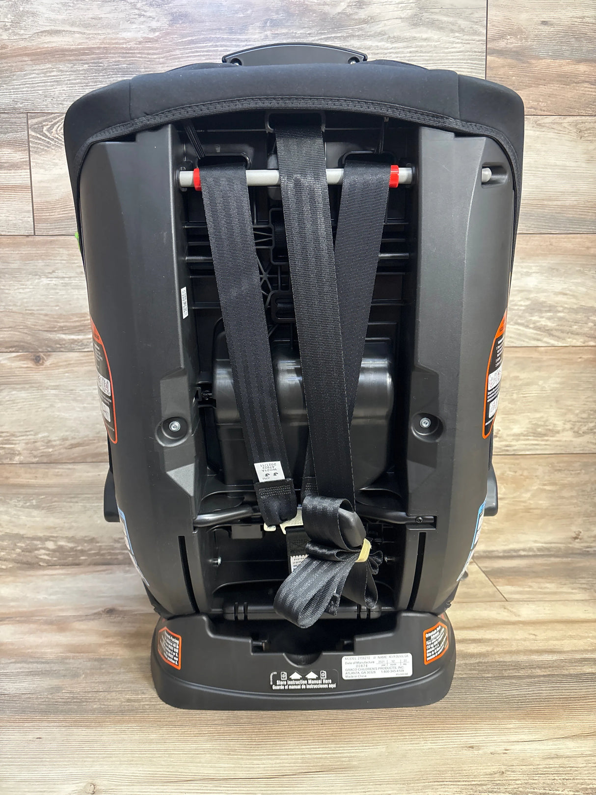 NEW Graco 4Ever DLX Snuglock Grow 4-in-1 Car Seat in  Maison