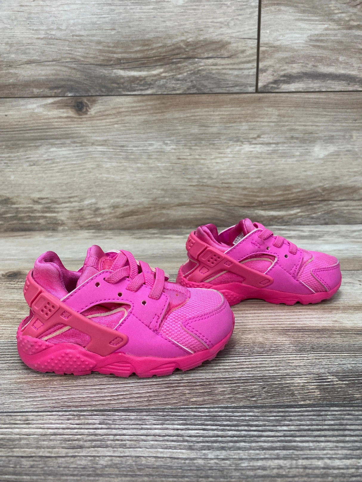 Nike 'Laser Fuchsia' Huarache Run TD Sneakers sz 5c - Me 'n Mommy To Be