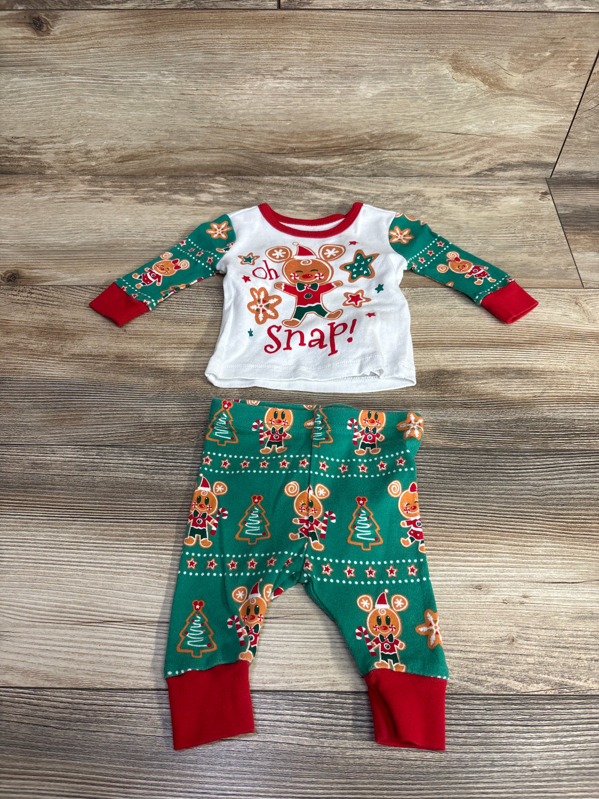 Disney Baby Store 2pc  Christmas Oh Snap Pajama Set White sz 3-6m