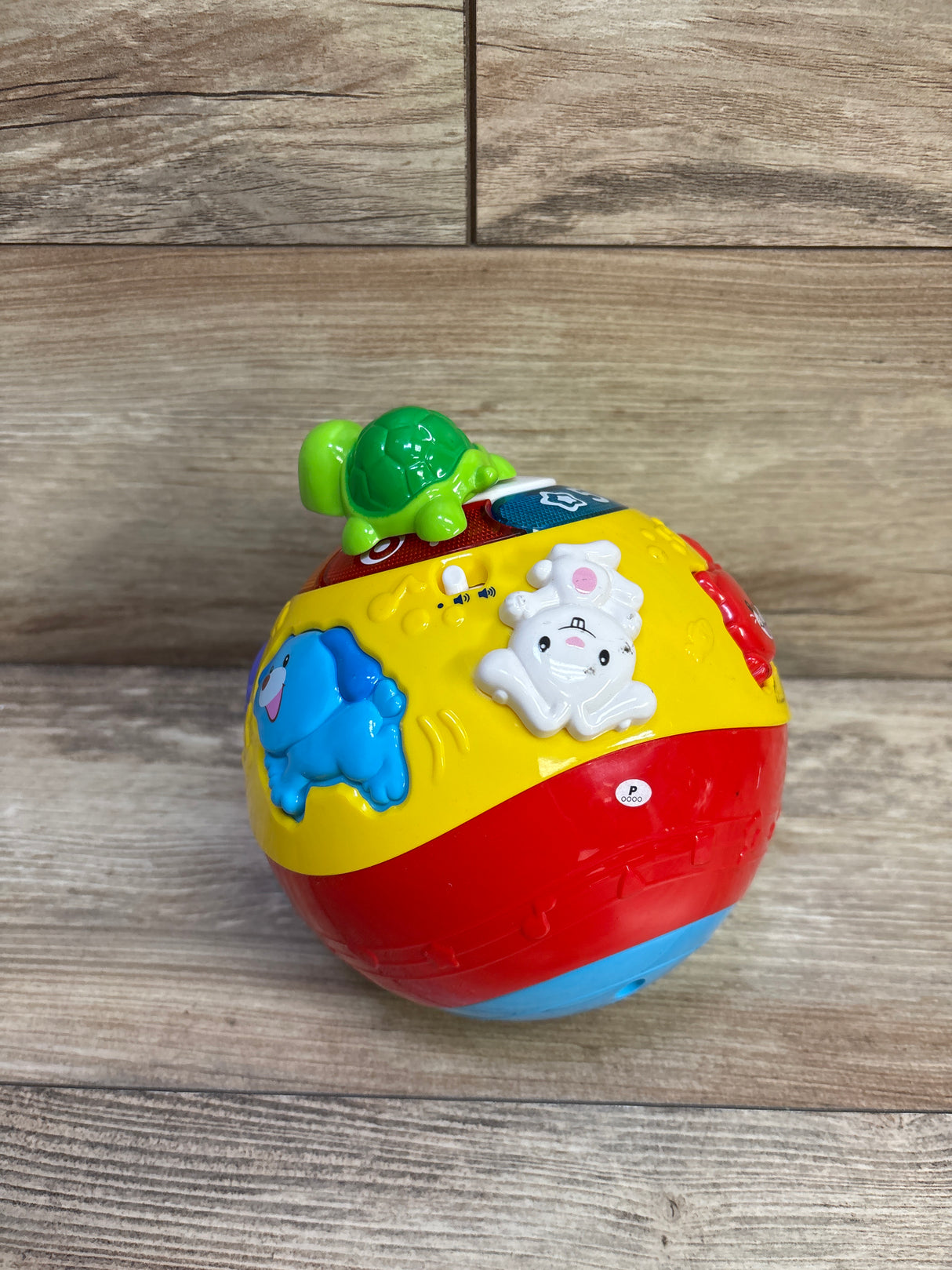 VTech Wiggle and Crawl Ball