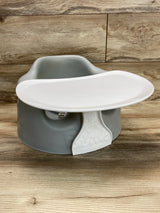 Bumbo Floor Seat & Tray in Grey