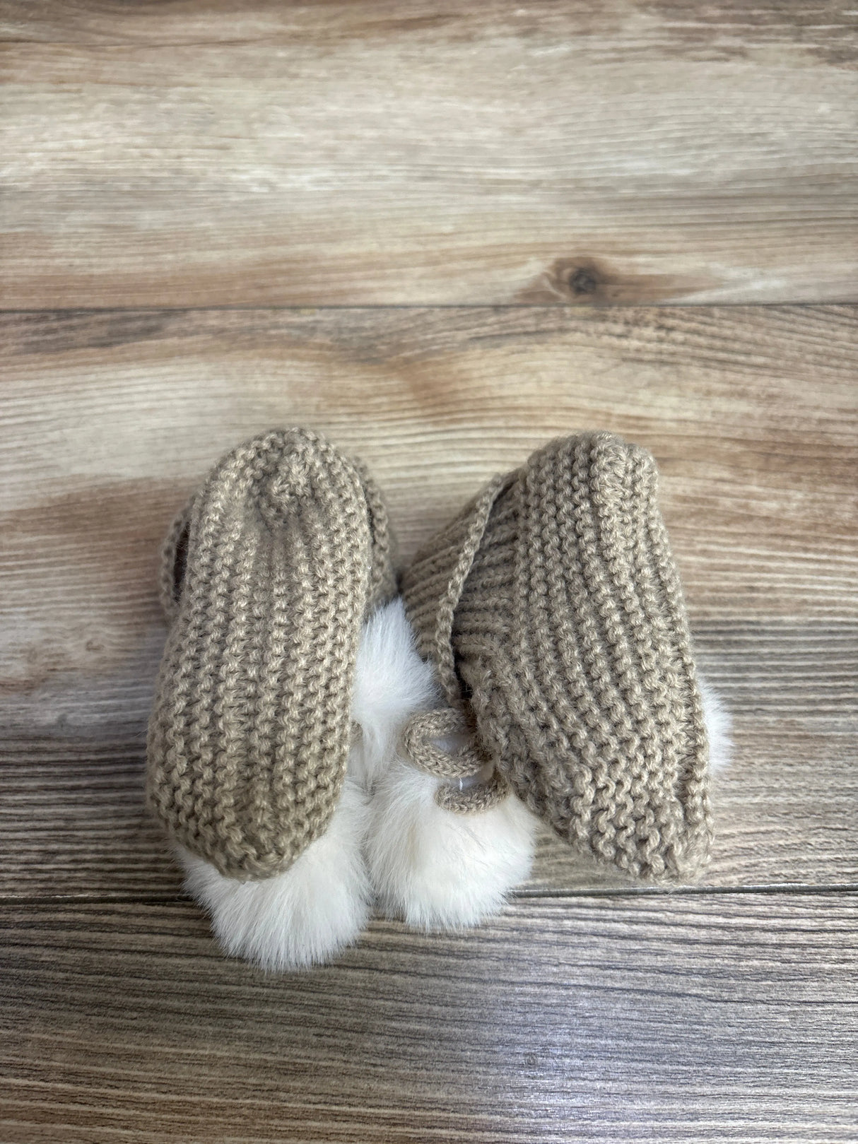 Crocheted Pom-Pom Slippers Tan sz 1/2c