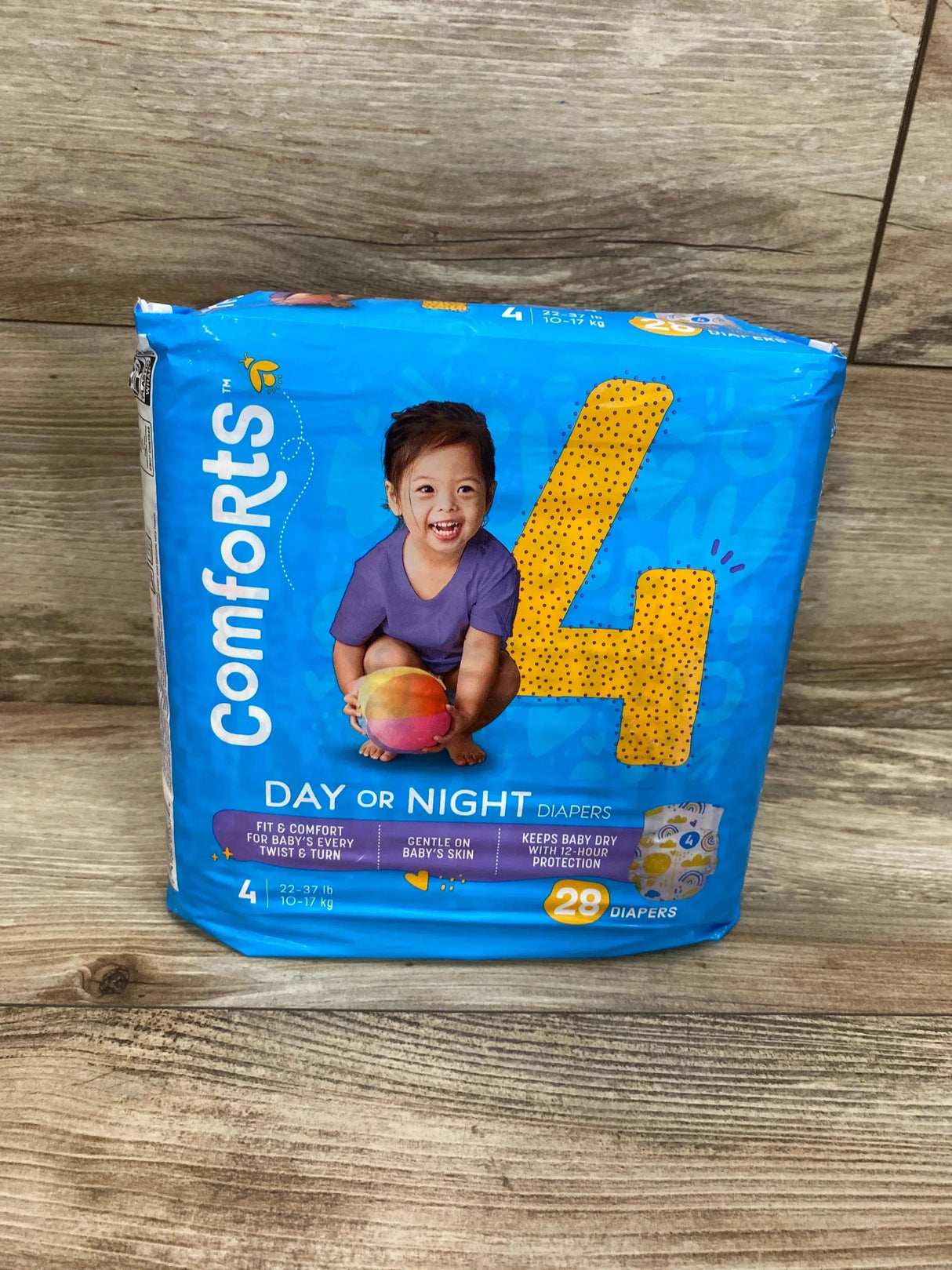 NEW Comforts Day or Night Baby Diapers Size 4, 28Ct., 22-37 lbs