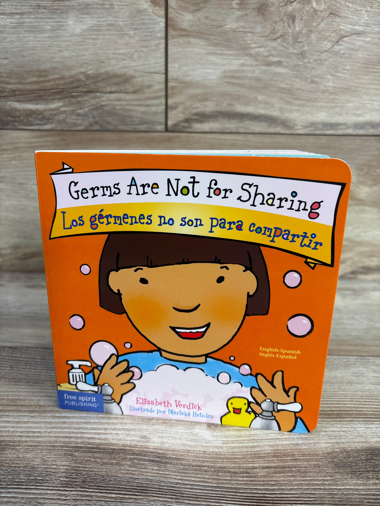 Germs Are Not for Sharing / Los Gérmenes No Son Para Compartir Board Book