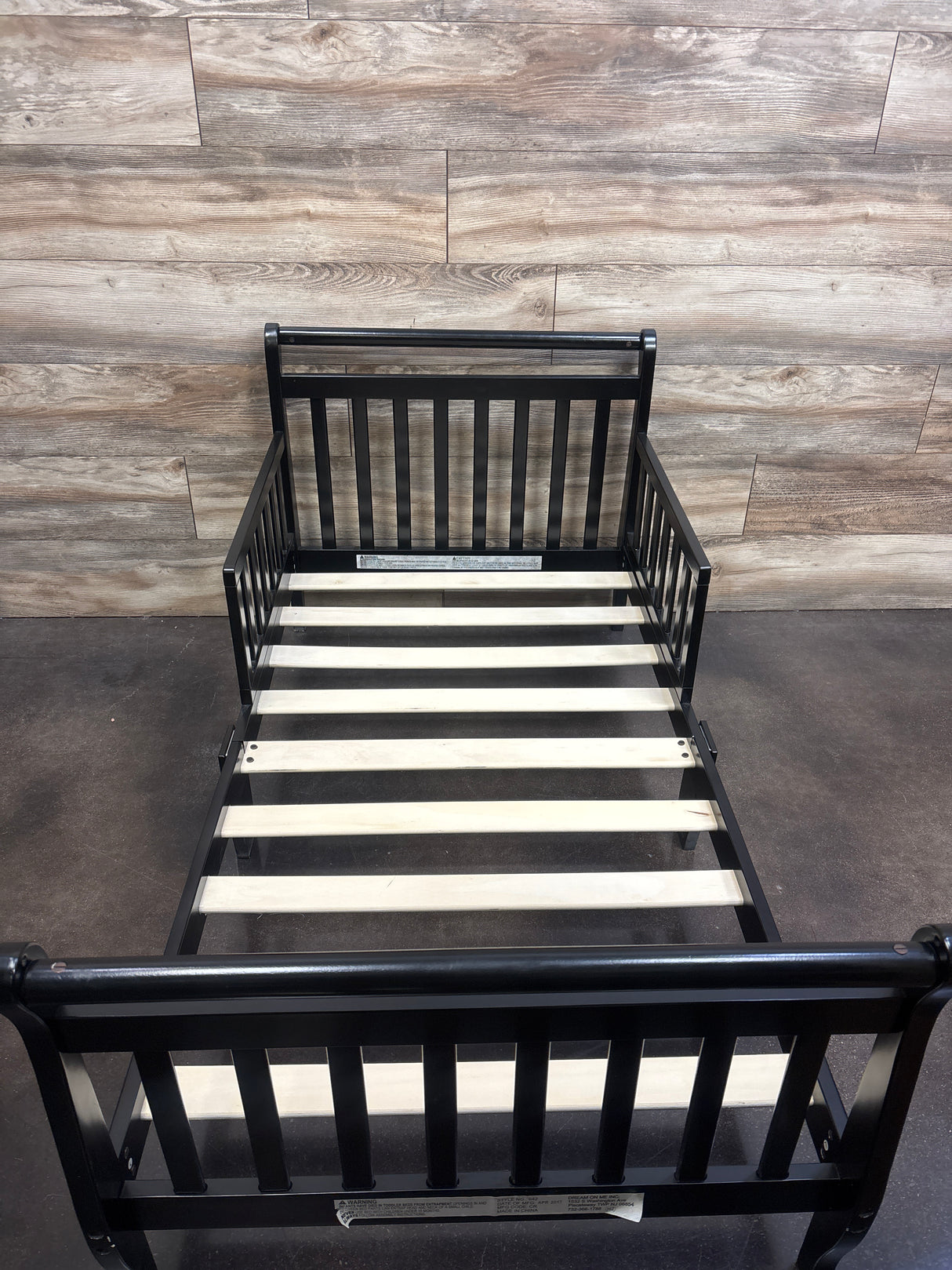 Dream On Me Classic Sleigh Toddler Bed Black