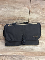 Skip Hop Pronto Changing Station Black