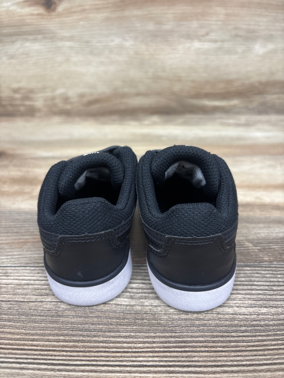 Nike Capri 3 Leather TD 'Black White' Sneakers sz 5c