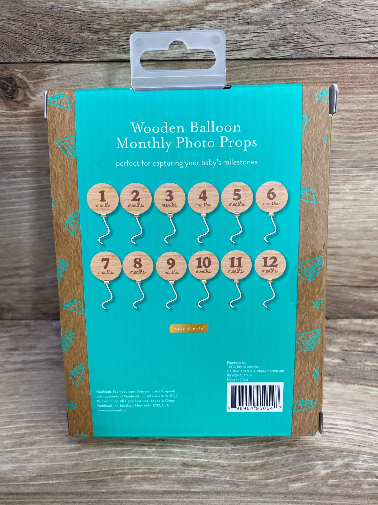 NEW Kate & Milo Wooden Balloon Monthly Photo Props