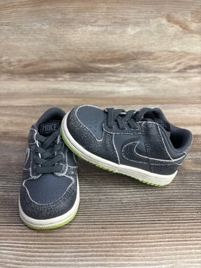 Black Nike toddler sneakers with green sole, kids shoes for resale