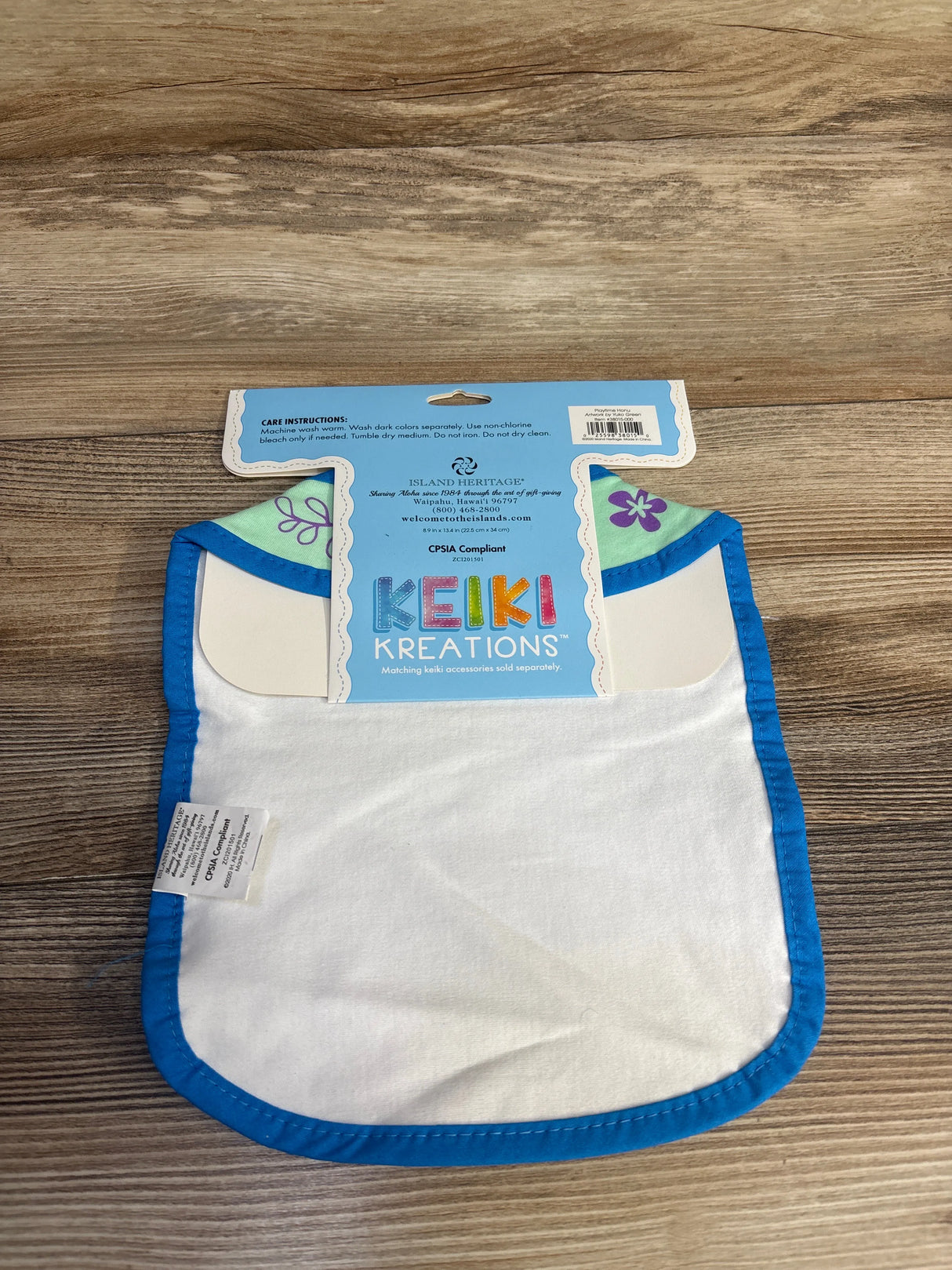 NEW Keiki Kreations Baby Bib 'Playtime Honu'