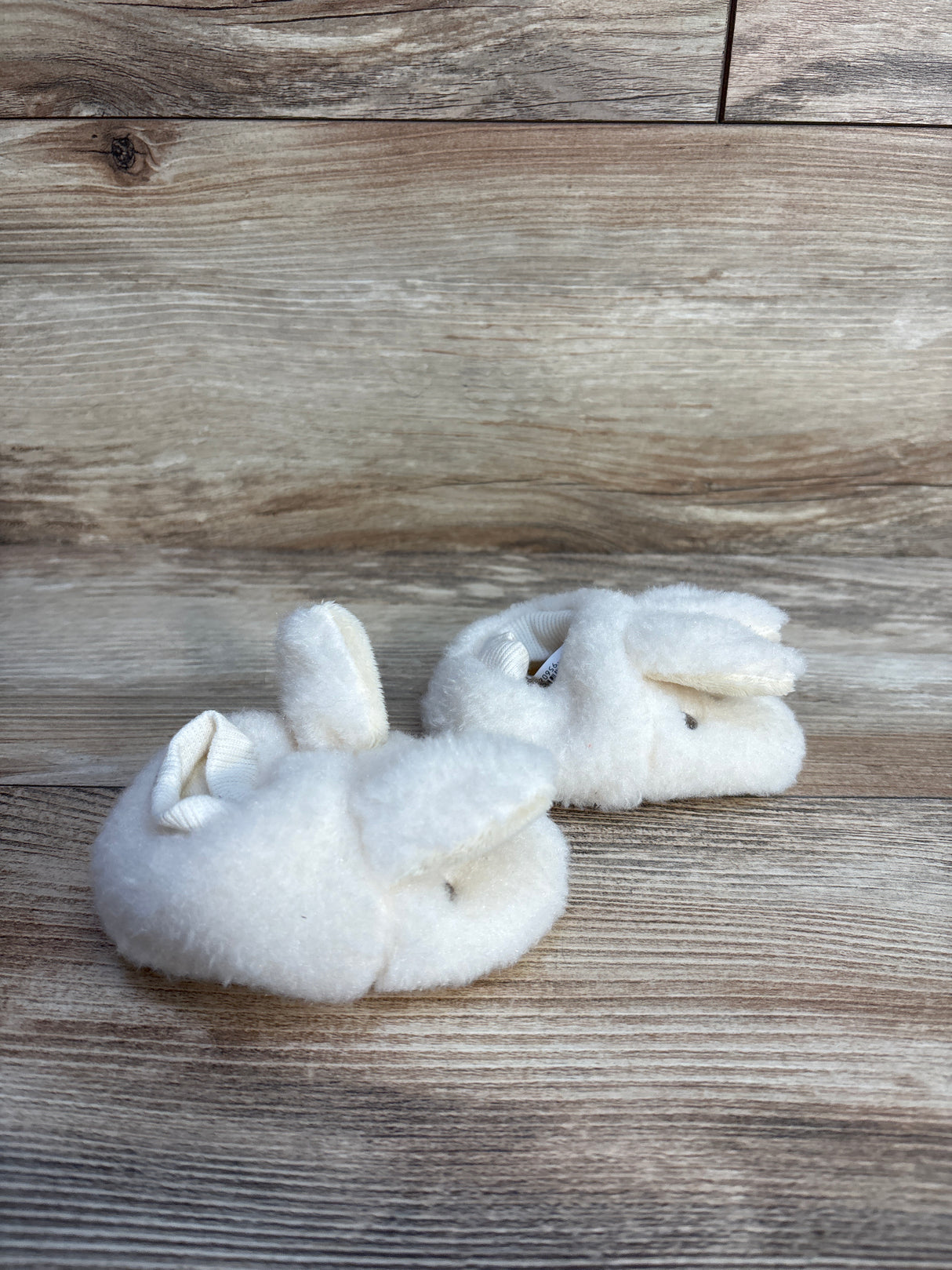 Happy Go Fluffy Bunny Booties Slippers White sz 1/2c