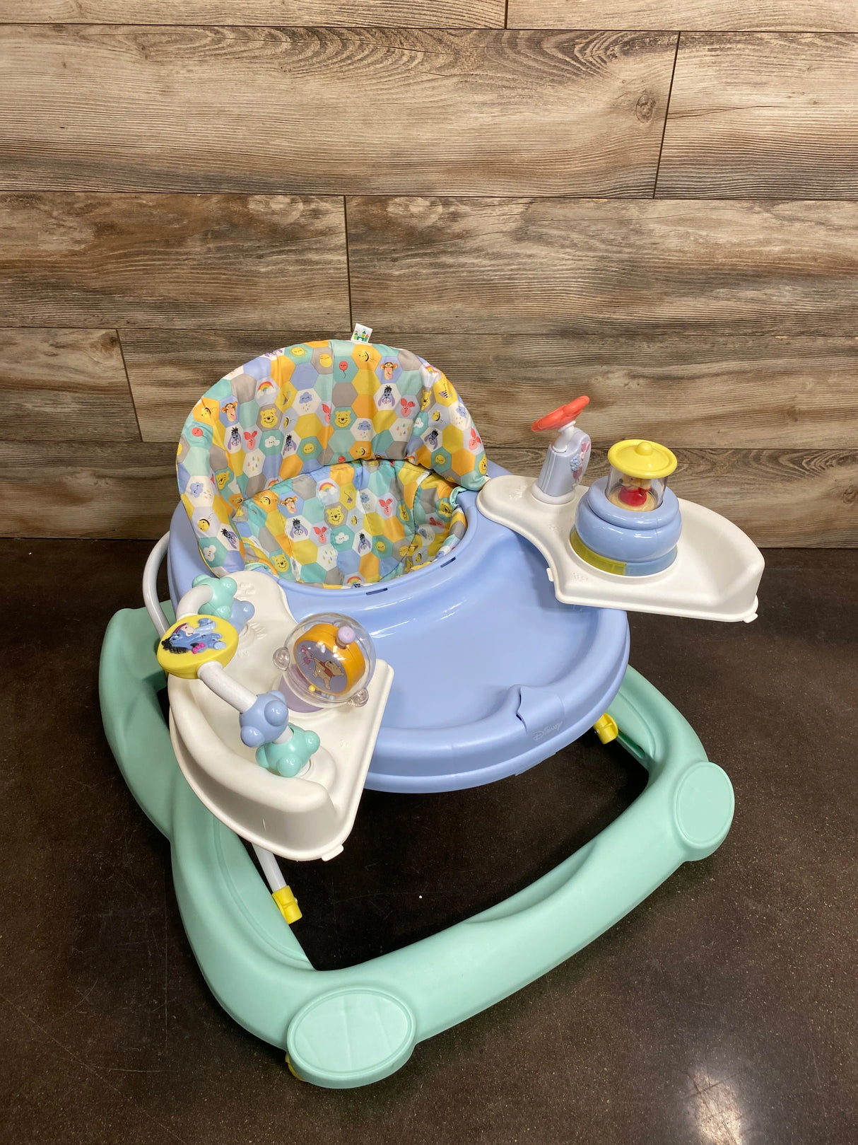 Disney Baby Lights & Music Winnie The Pooh Walker