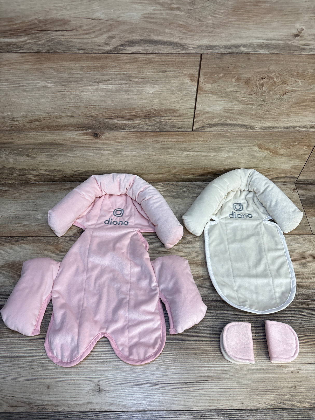 Diono Cuddle Soft 2-in-1 Baby Head Support