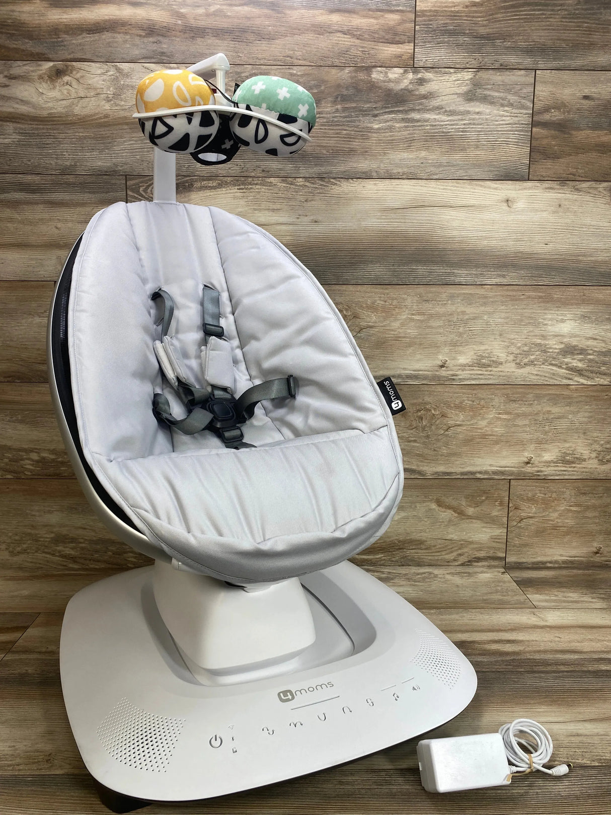 4moms mamaRoo Multi-Motion Baby Swing Smart Connectivity in Silver