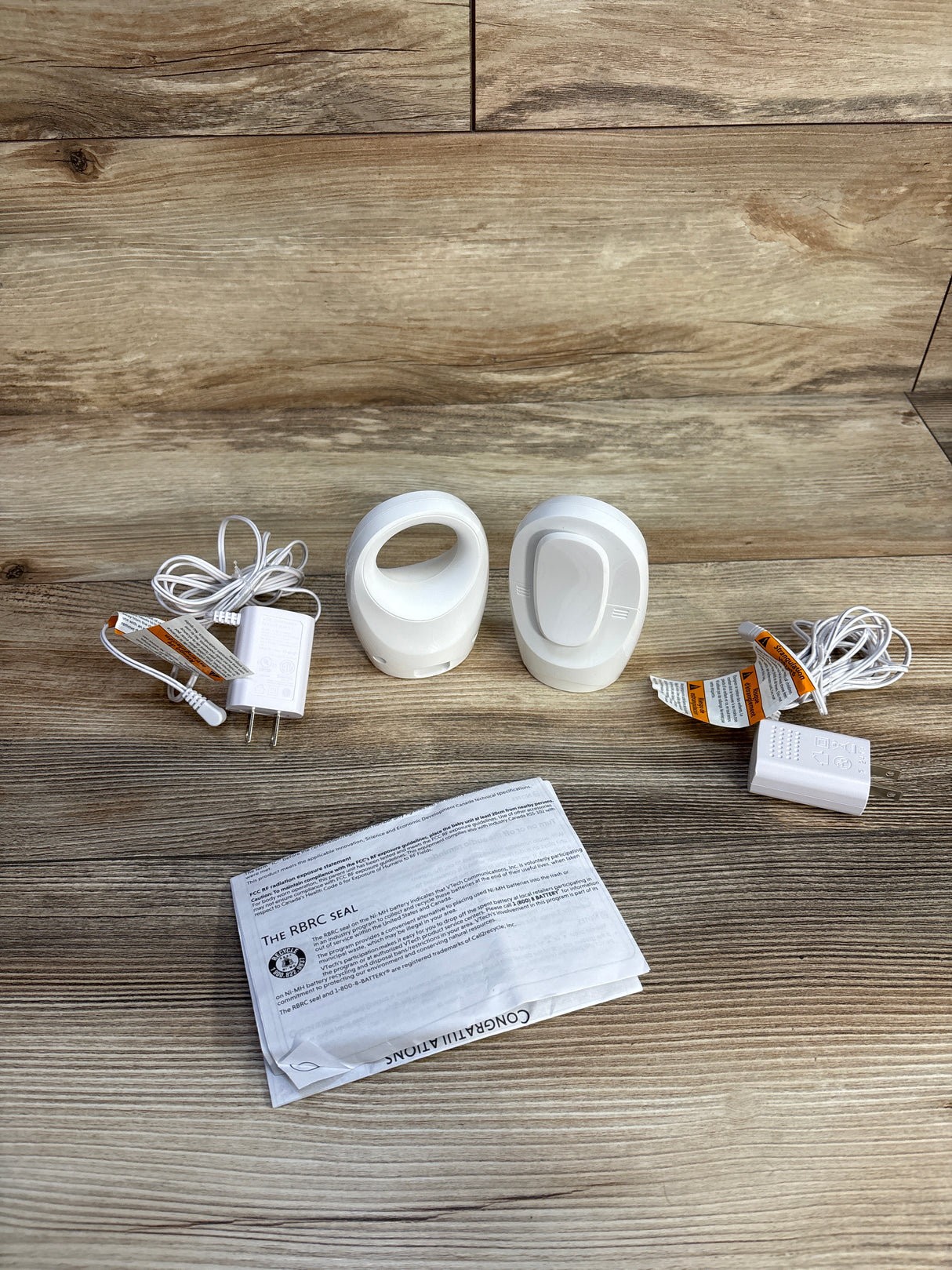 VTech Digital Audio Baby Monitor with 1 Parent Unit DM1111 White