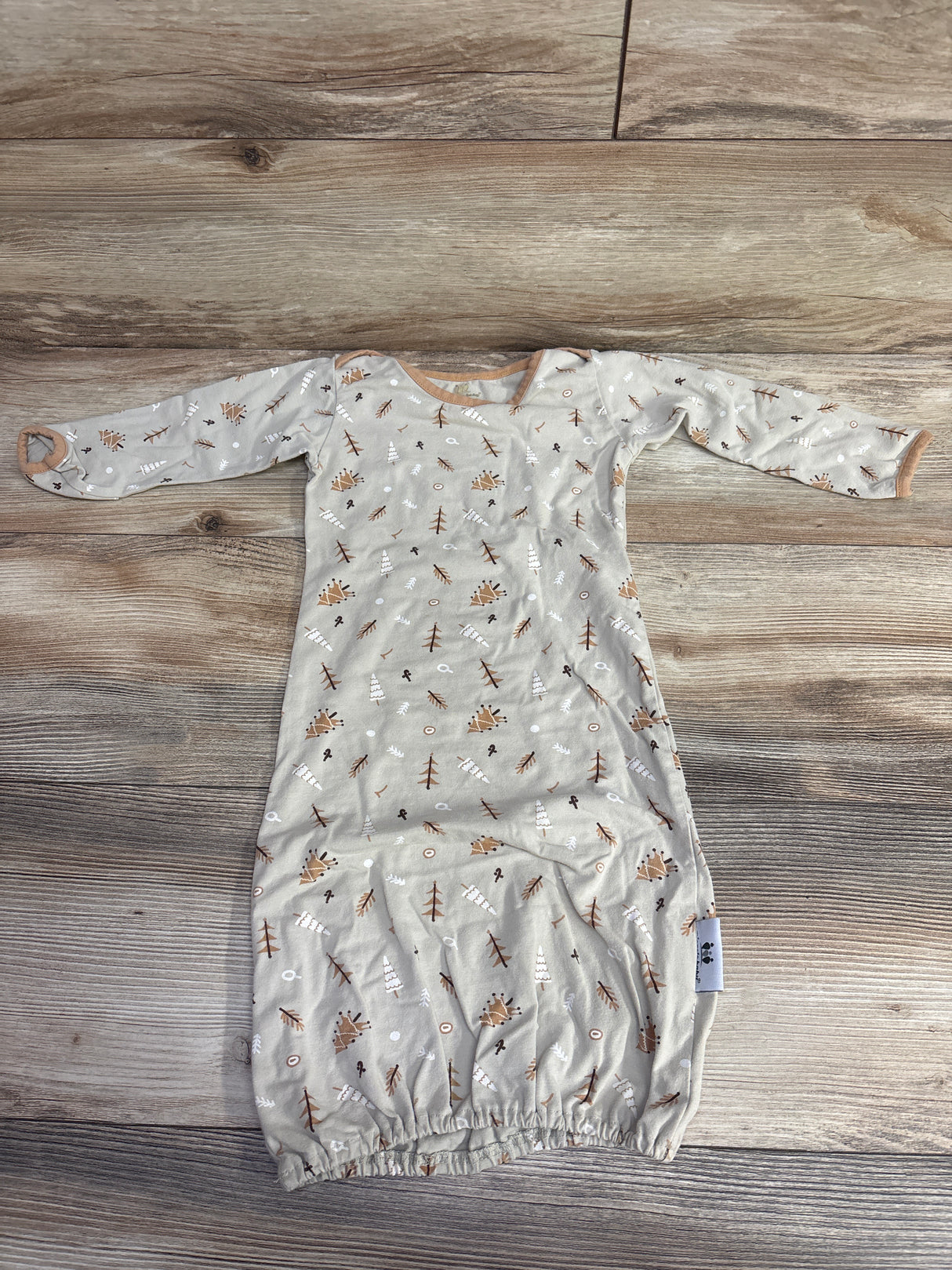 Miracle Baby Christmas Sleeper Gown Beige sz 6-12m