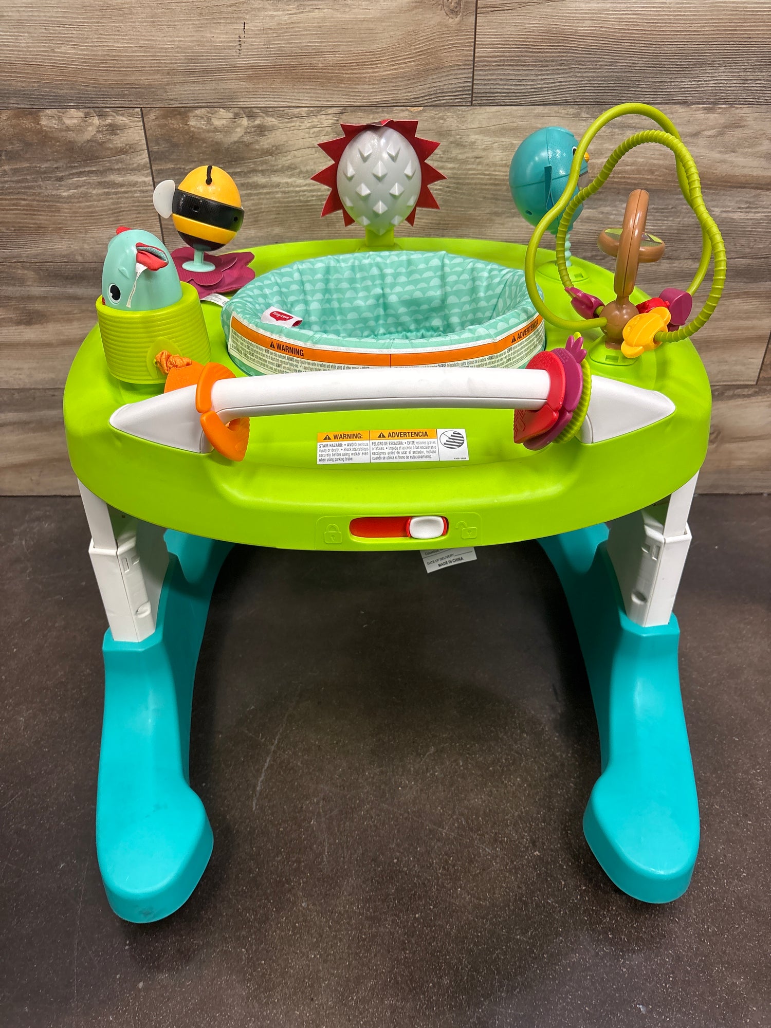 Tiny Love 4-in-1 Here We Grow Activity Center in Meadow Days
