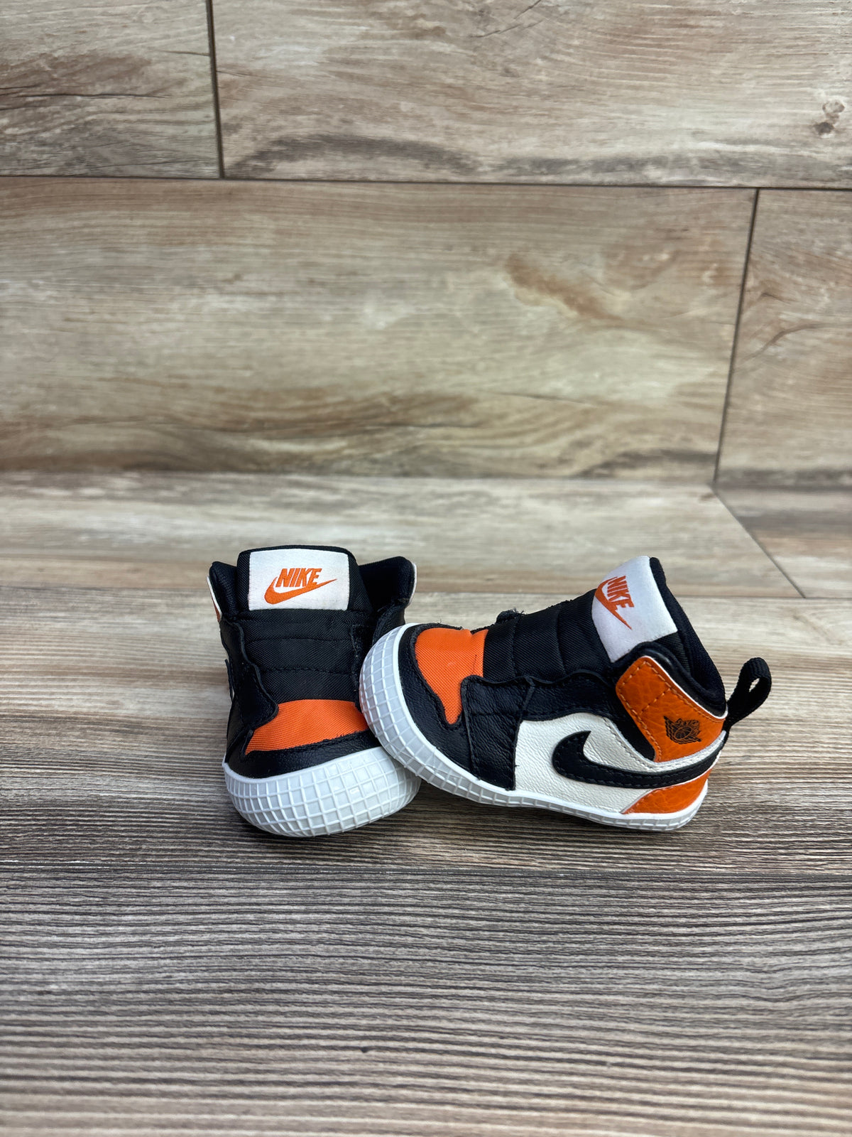 Air Jordan 1 Crib Bootie 'Shattered Backboard' Sneakers sz 2c