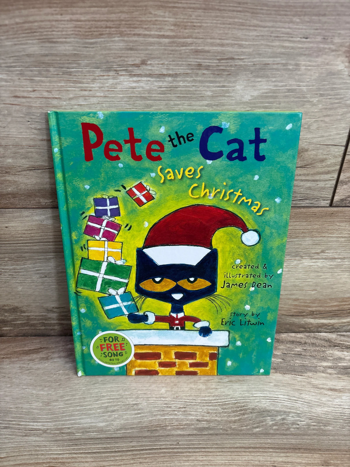 Pete the Cat Saves Christmas Hardcover Book