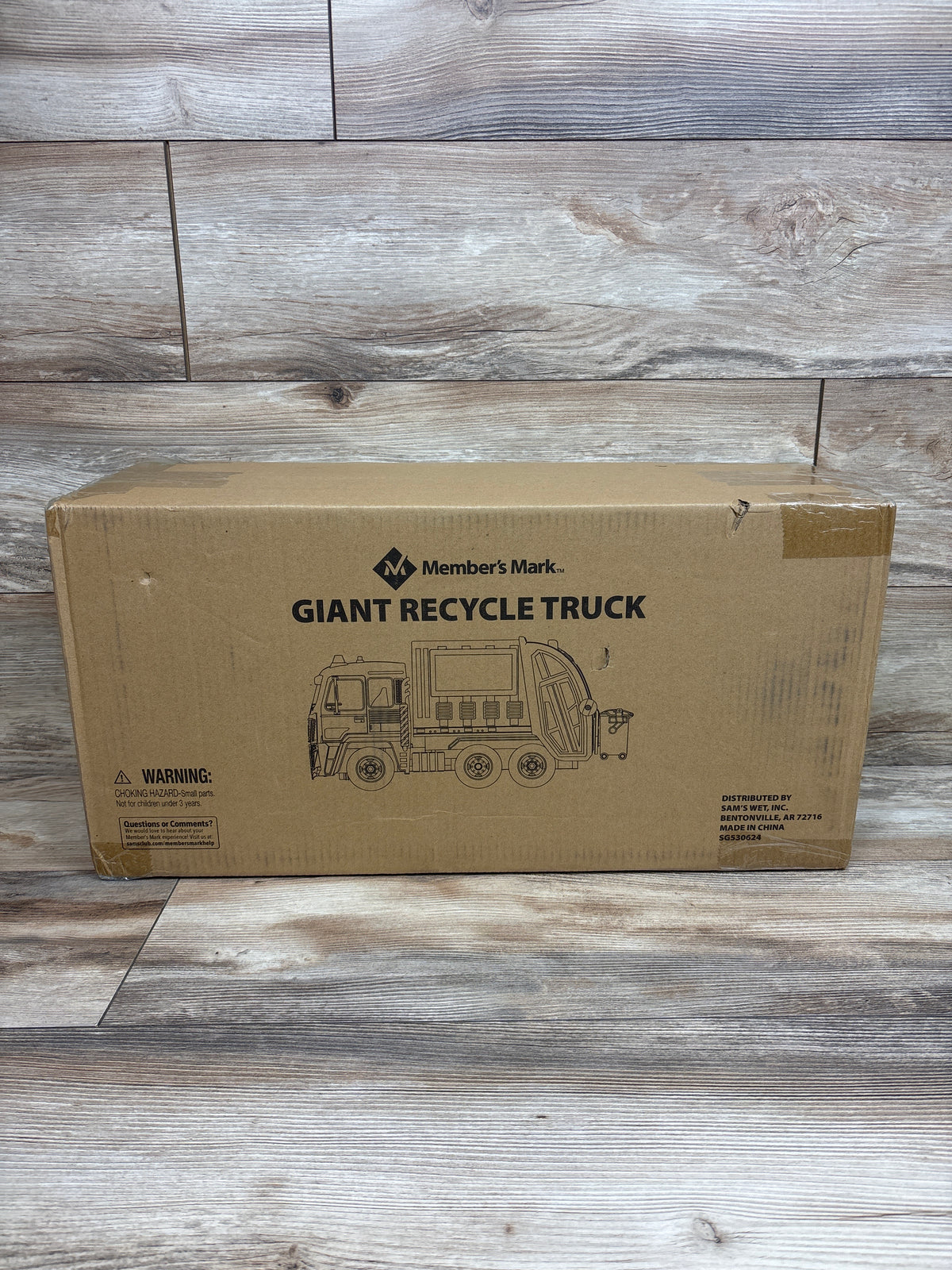 NEW Member's Mark Giant Recycling Truck