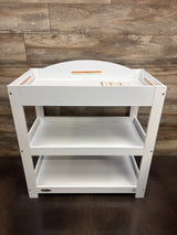 Graco Customizable Changing Table w/ Water-Resistant Pad - White